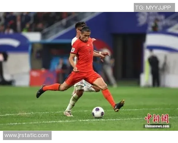 上海羽毛球队在世界杯预选赛中以90分稳居积分榜首位