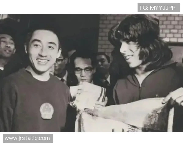 赛后复盘:北京乒乓球队与西安乒乓球队的默契配合与战术分析 赛后复盘:北京乒乓球队与西安乒乓球队的默契配合与战术分析